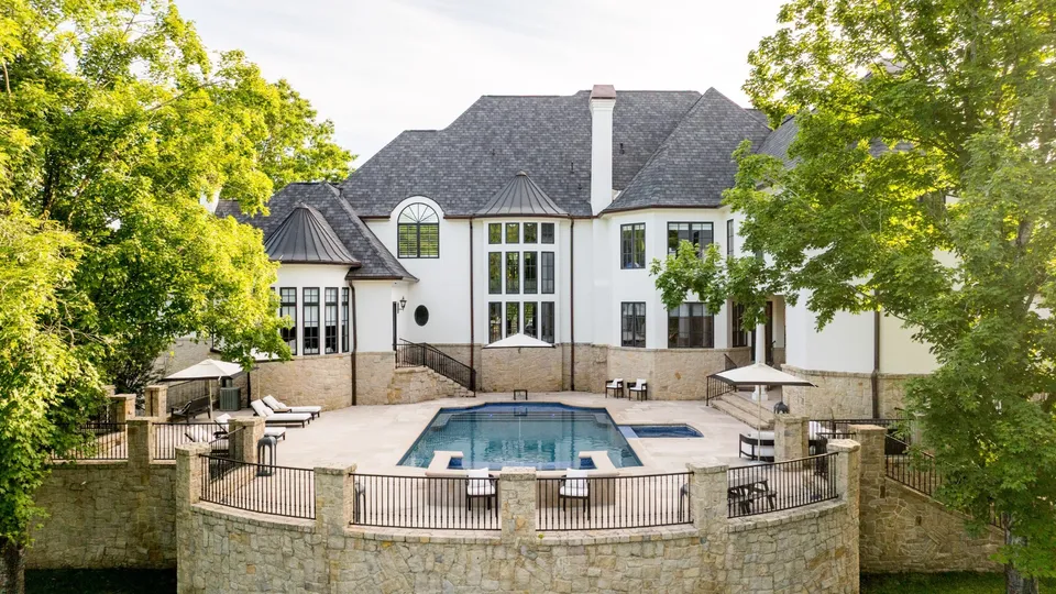 modern smart home in a Franklin Tennessee neighborhood